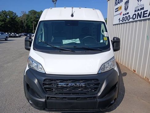 New 2026 RAM ProMaster 2500 w/ Convenience Group FWD image 7