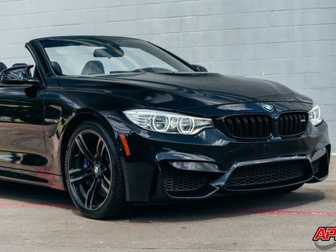 Used 2015 BMW M4 Convertible image 49