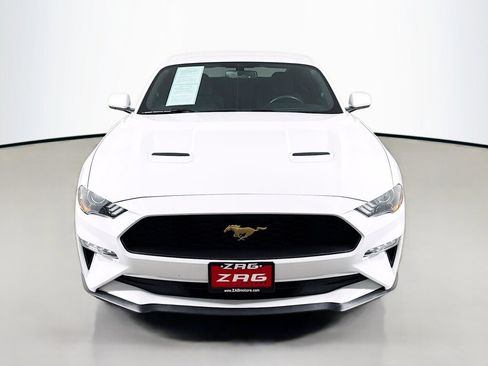 Used 2018 Ford Mustang Coupe image 8