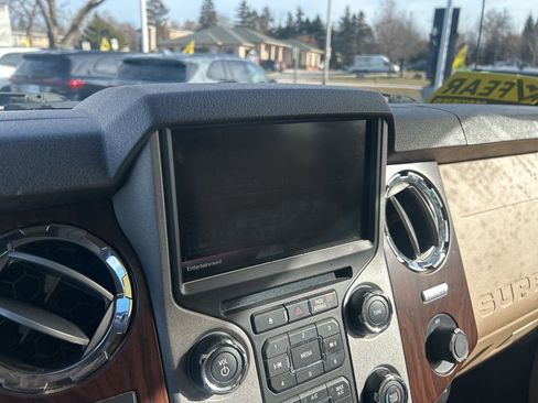 Used 2015 Ford F250 Lariat w/ Chrome Package image 16