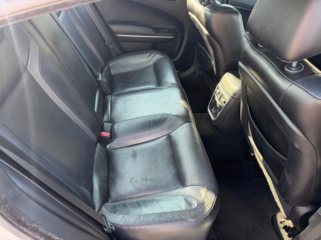 Used 2021 Dodge Charger SXT w/ Leather Interior Group RWD image 11