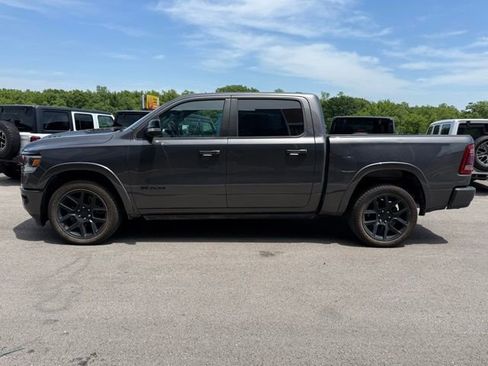 Used 2021 RAM 1500 Laramie AWD/4WD image 6
