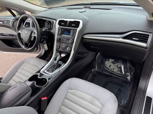 Used 2014 Ford Fusion S FWD image 26