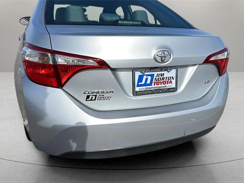 Used 2016 Toyota Corolla LE image 12