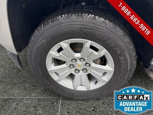 Used 2019 Chevrolet Colorado LT image 25
