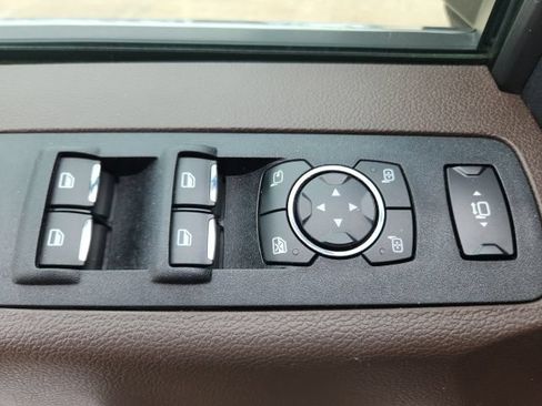 Used 2019 Ford F250 King Ranch w/ Chrome Package AWD/4WD image 25