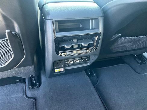 New 2025 Jeep Grand Cherokee Limited image 29