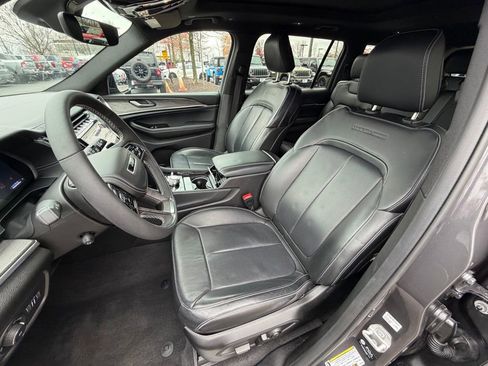 Certified 2023 Jeep Grand Cherokee L Overland image 20