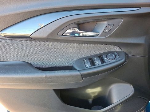 Used 2021 Chevrolet TrailBlazer LT w/ Convenience Package image 18