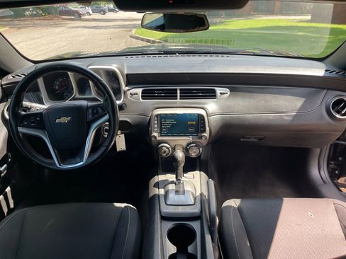 Used 2015 Chevrolet Camaro LT image 16