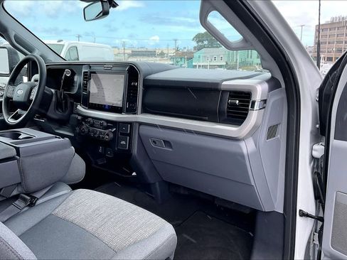 Used 2026 Ford F250 Lariat w/ Tremor Off-Road Package AWD/4WD image 23