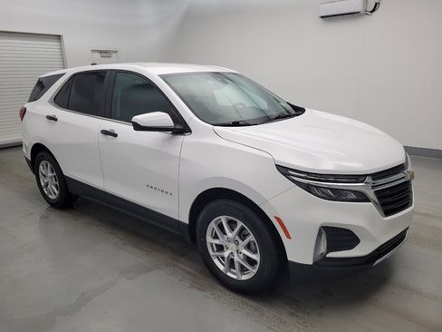 Used 2022 Chevrolet Equinox LT FWD image 11
