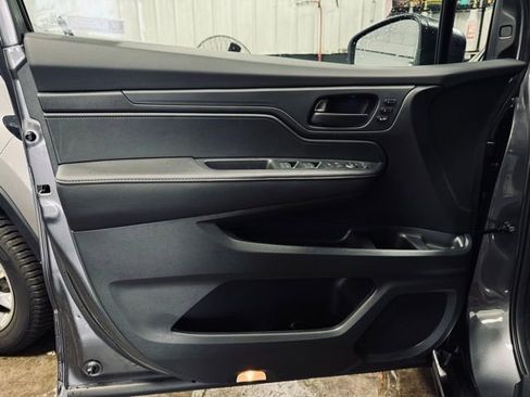 New 2026 Honda Odyssey EX-L image 14