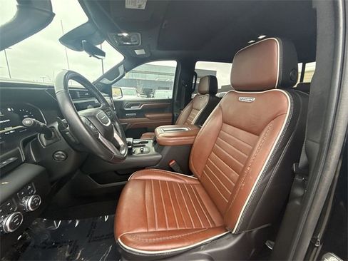 Used 2022 GMC Sierra 1500 Denali Ultimate image 11