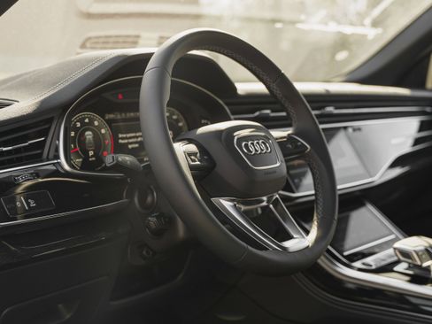 New 2026 Audi Q8 Premium Plus image 9