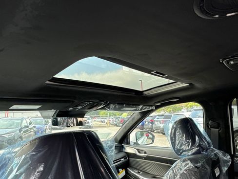 New 2025 Hyundai Palisade Calligraphy image 14