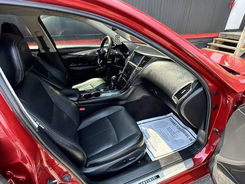 Used 2016 INFINITI Q50 Premium w/ Driver Assistance Package RWD image 17