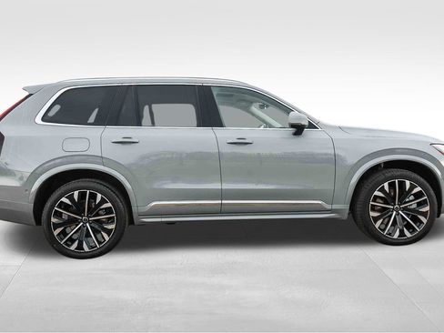 New 2026 Volvo XC90 T8 Ultra w/ Protection Package Premier image 4