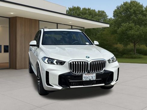 Used 2026 BMW X5 sDrive40i w/ M Sport Package RWD image 5