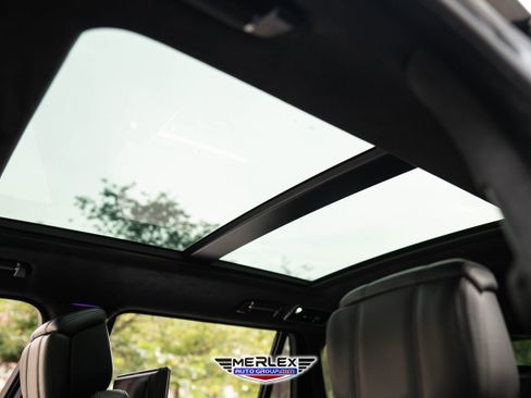 Used 2018 Land Rover Range Rover Long Wheelbase Supercharged image 43