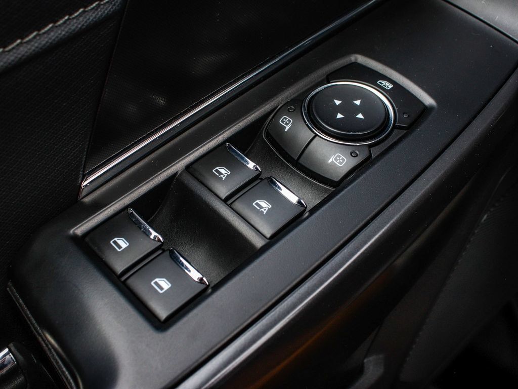 Used 2024 Ford F150 XLT w/ XLT Black Appearance Package AWD/4WD image 9