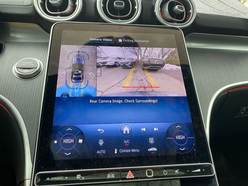 Used 2025 Mercedes-Benz C 300 4MATIC Sedan image 19