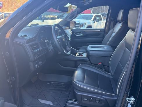 Certified 2024 Chevrolet Suburban Premier image 9