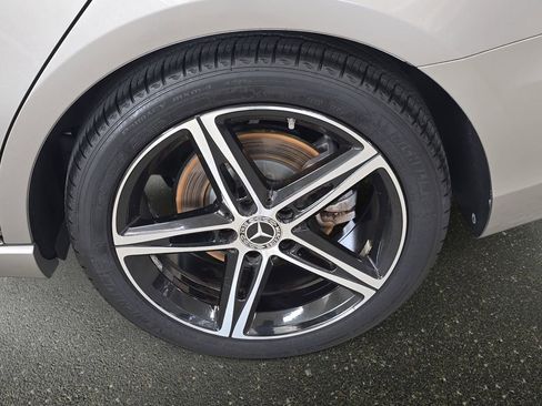 Used 2019 Mercedes-Benz A 220 image 31