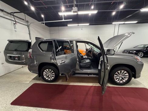 Used 2014 Lexus GX 460 w/ Premium Package AWD/4WD image 66