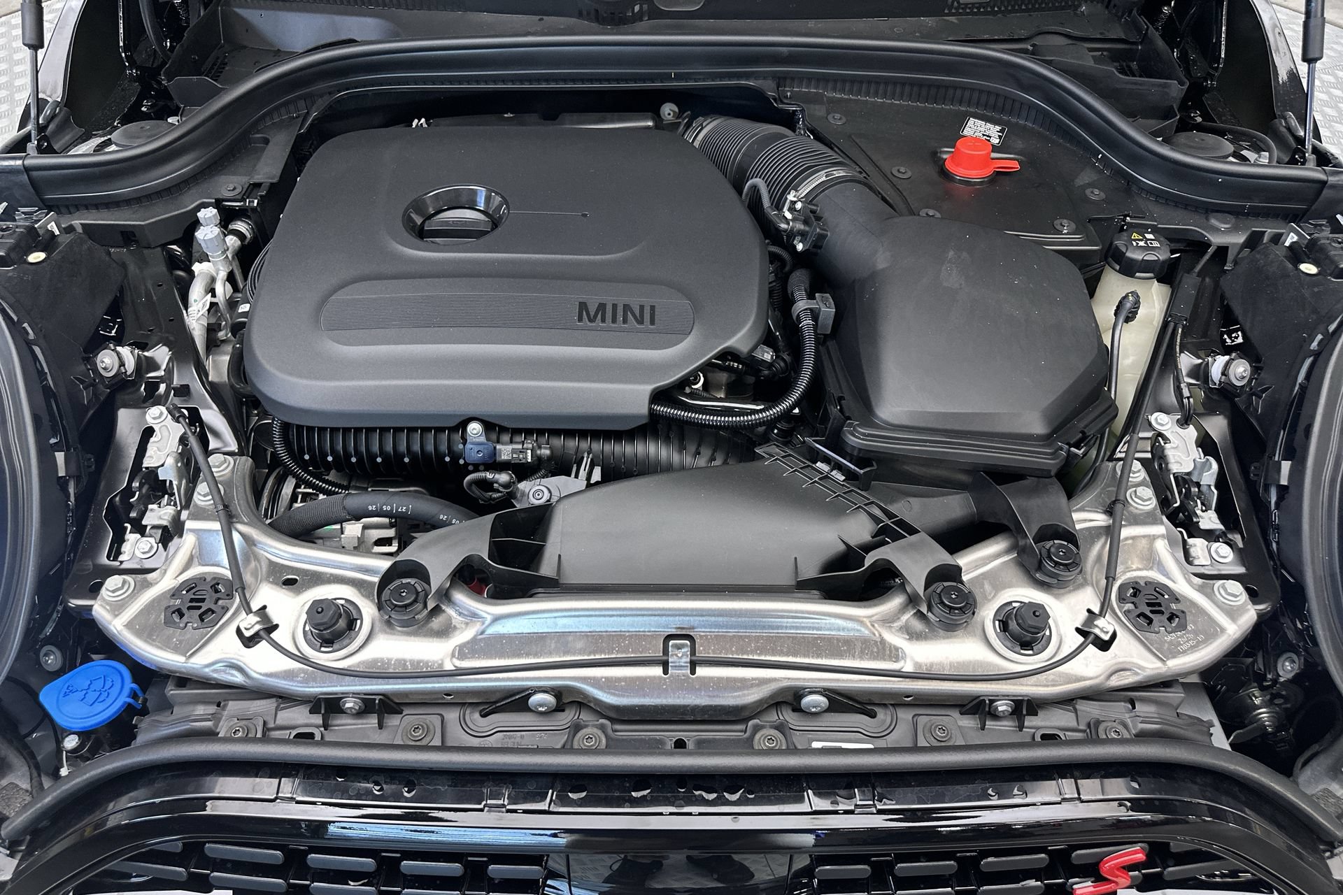 Used 2027 MINI Cooper S FWD image 28