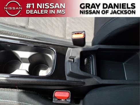 Used 2024 Nissan Kicks SV FWD image 20