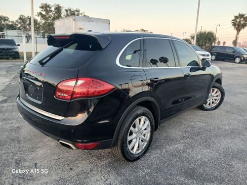 Used 2011 Porsche Cayenne image 6