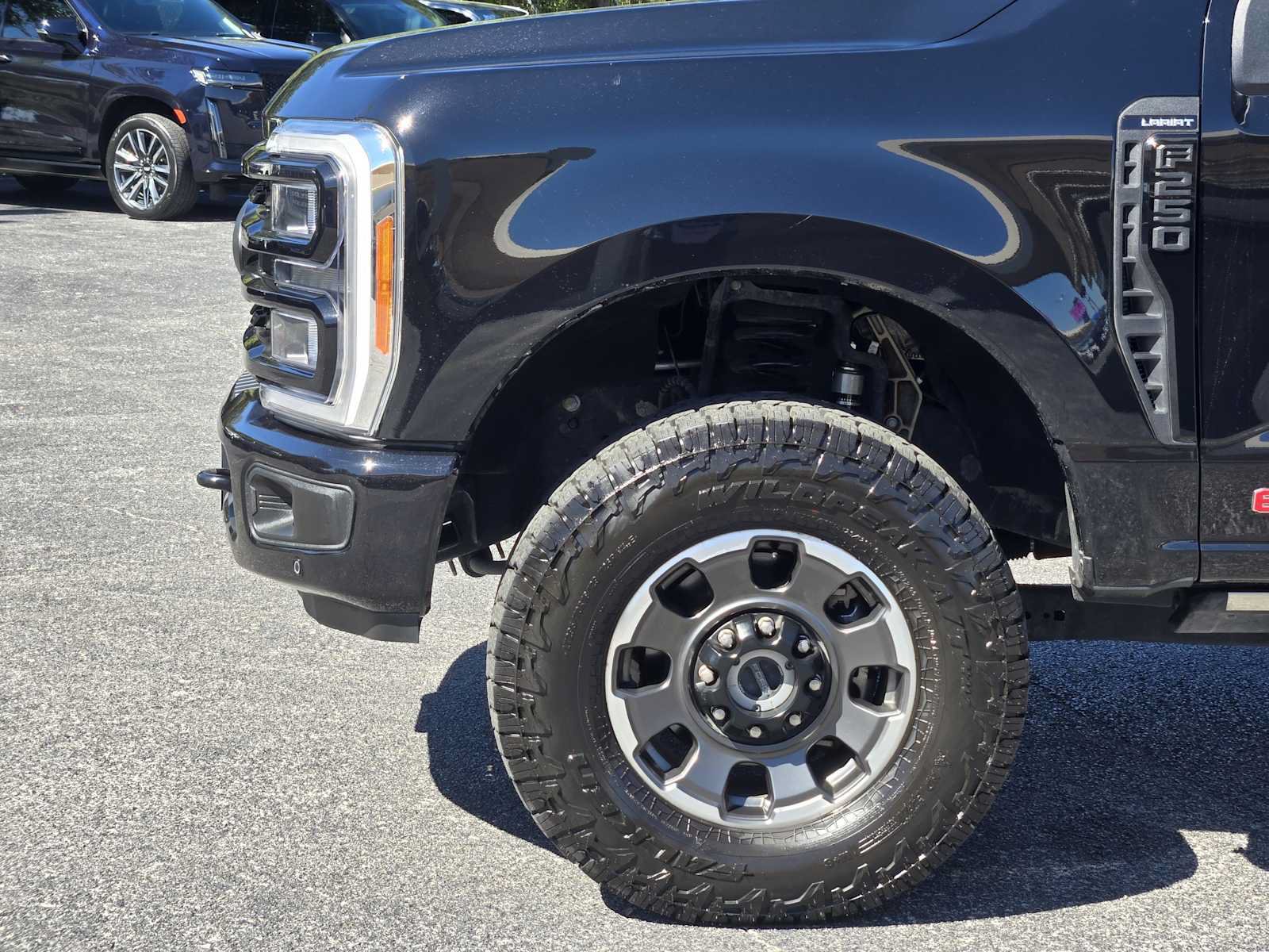 Used 2023 Ford F250 Lariat w/ Lariat Ultimate Package AWD/4WD image 8