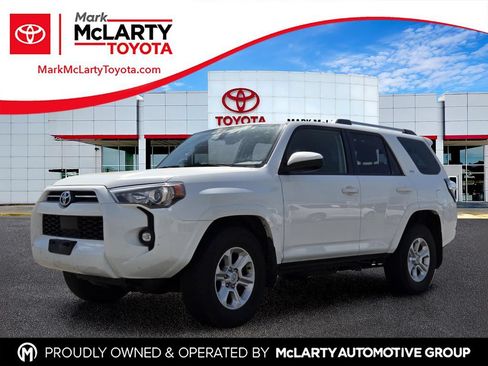 Used 2024 Toyota 4Runner SR5 RWD image 1