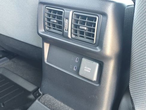 Used 2025 Toyota 4Runner Platinum image 17