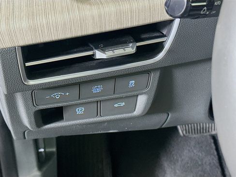 Used 2025 Hyundai Sonata SEL image 17