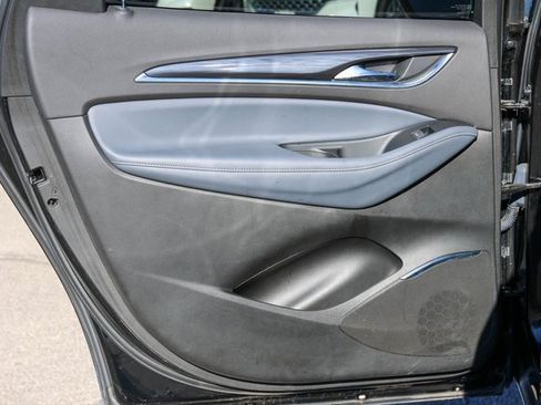 Used 2024 Buick Enclave Premium image 13