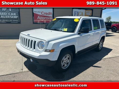 Used 2016 Jeep Patriot Sport w/ Power Value Group FWD image 1