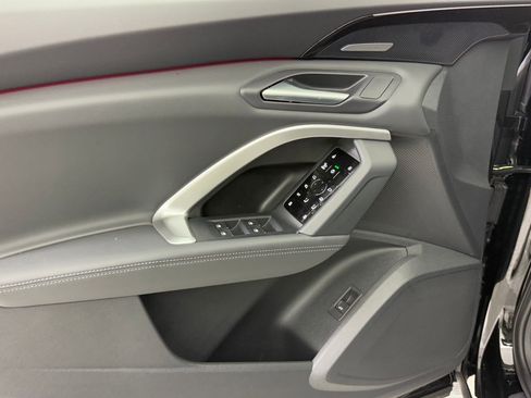 New 2025 Audi Q5 Premium Plus image 13