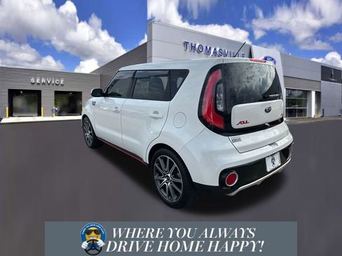 Used 2019 Kia Soul ! w/ Technology Package FWD image 4