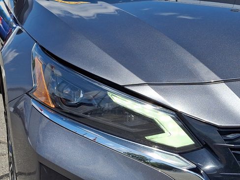Certified 2024 Nissan Altima 2.5 SV w/ SV Premium Package AWD/4WD image 10