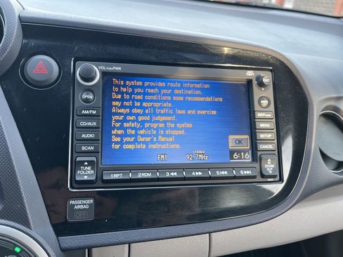 Used 2010 Honda Insight EX image 60