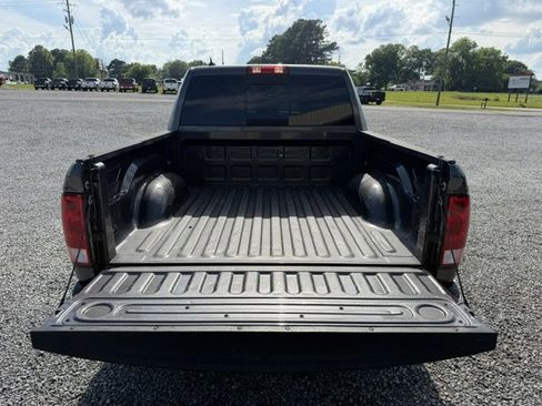 Used 2016 RAM 1500 Lone Star AWD/4WD image 12