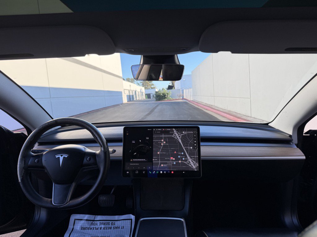 Used 2021 Tesla Model 3 Standard Range Plus RWD image 13