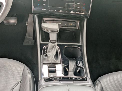 Used 2024 Hyundai Santa Cruz Night image 19