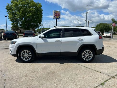 Used 2019 Jeep Cherokee Latitude w/ Popular Appearance Group image 6