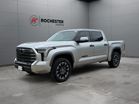 Used 2023 Toyota Tundra Limited AWD/4WD image 7