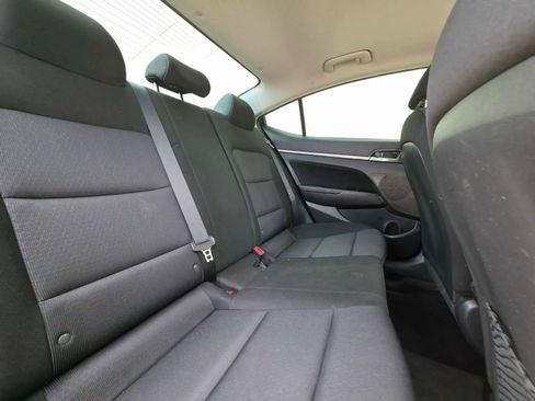 Used 2018 Hyundai Elantra Value Edition FWD image 15