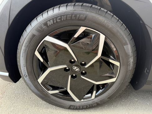 Used 2024 Hyundai Ioniq 5 SE image 52