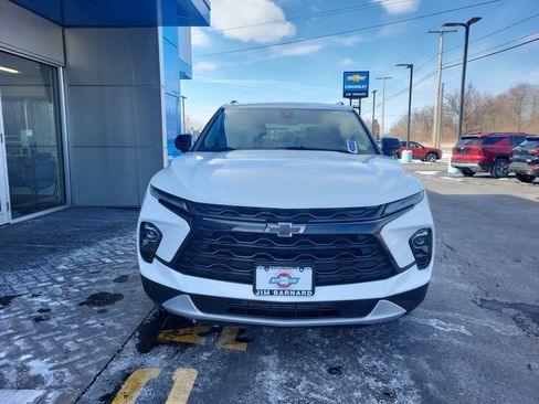 Certified 2023 Chevrolet Blazer LT w/ Convenience Package image 4